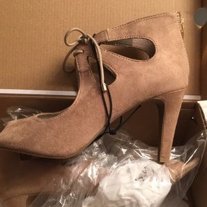 Ana taupe heels